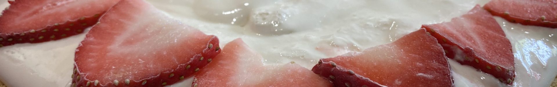 Frozen Strawberry Lemonade Pie